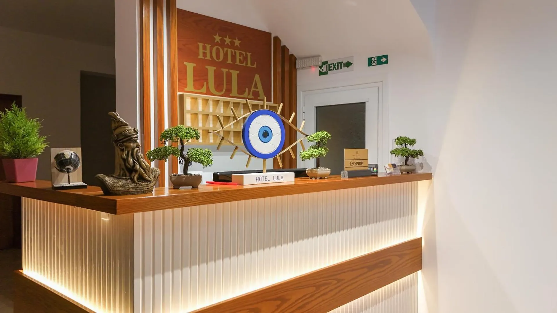 Hotel Lula Ksamil 3*,  Albania