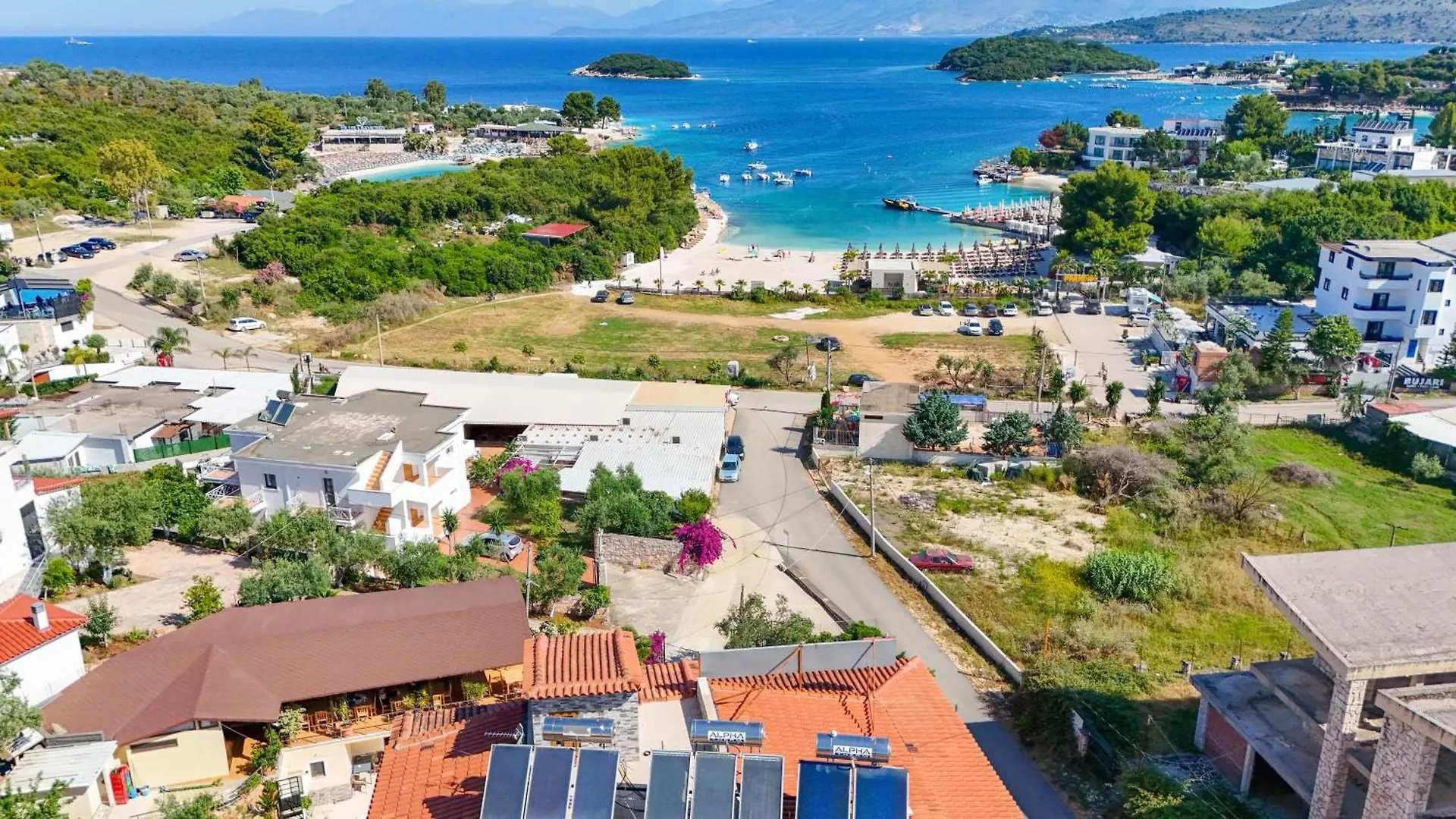 Hotel Lula Ksamil 3*,  Albania