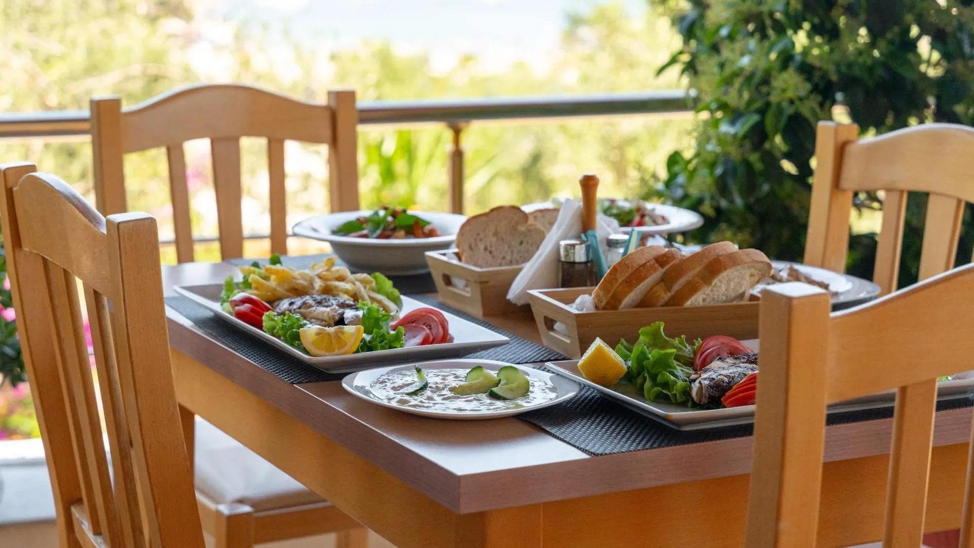 Hotel Lula Ksamil